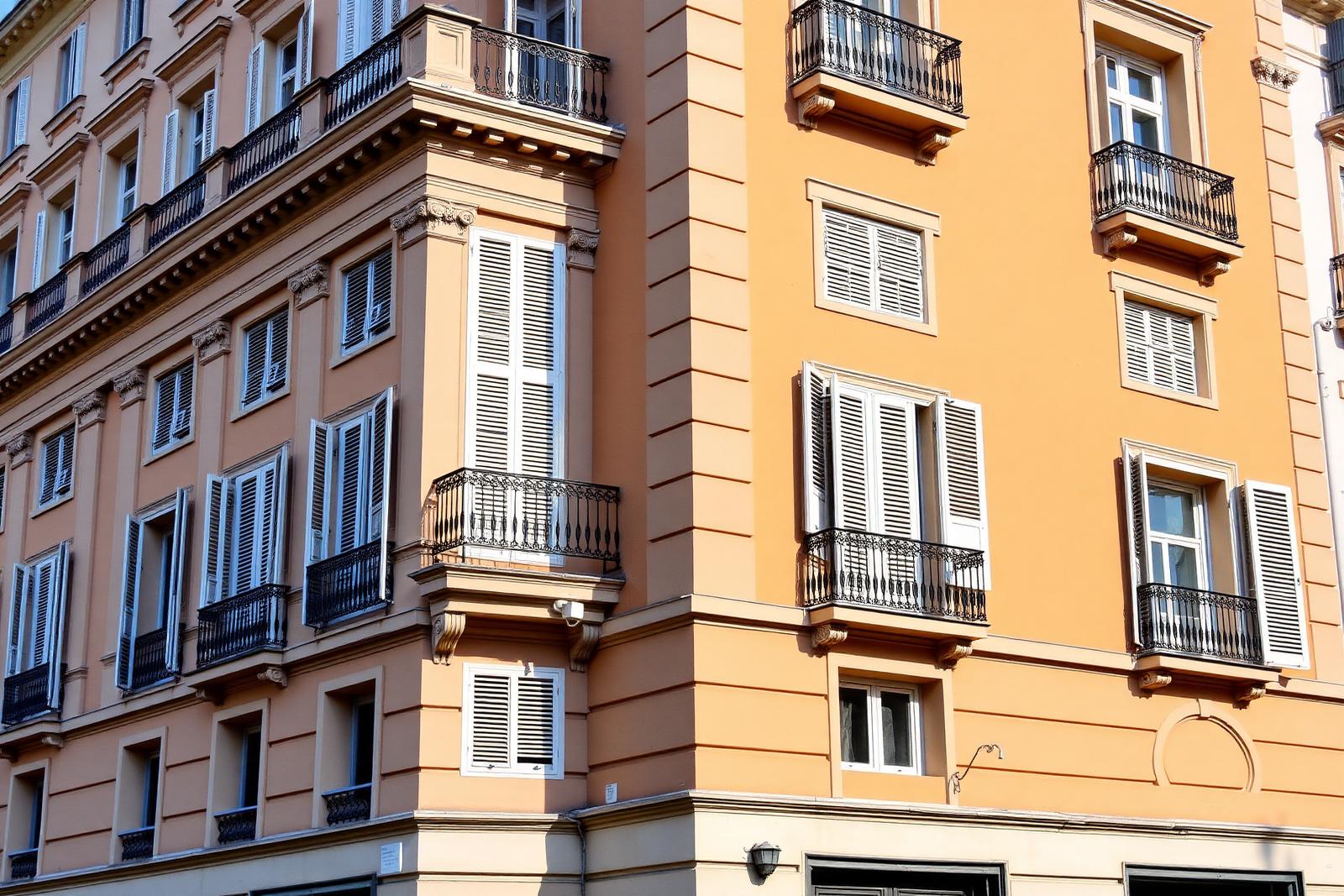 Neoclassical Building, Athens Centre